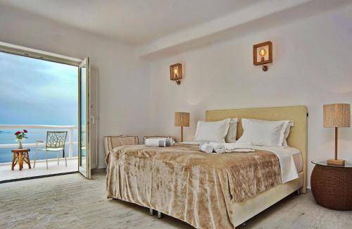 Fanari Villa | 300 m² Villa ∙ 8 bedrooms ∙ 16 guests