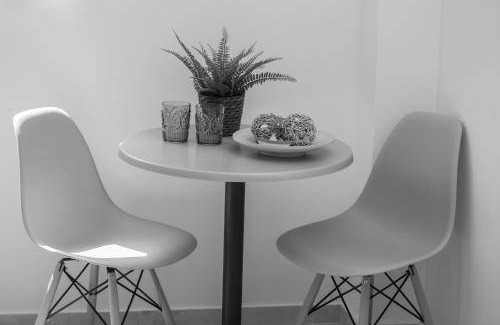 Foinikounta Apartment | 37 m² Serviced apartment ∙ 3 guests