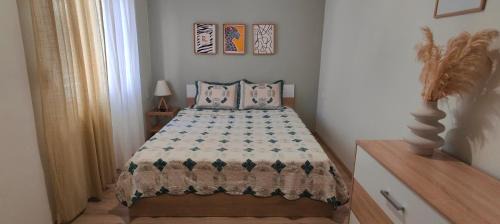 Katerini Apartment | 38th Street Apartment