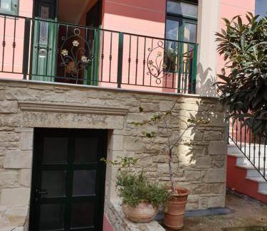 Mires Apartment | 45 m² Apartment ∙ 2 bedrooms ∙ 4 guests