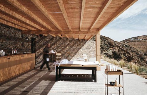 Sifnos Hotel | 45 m² Hotel ∙ 5 guests