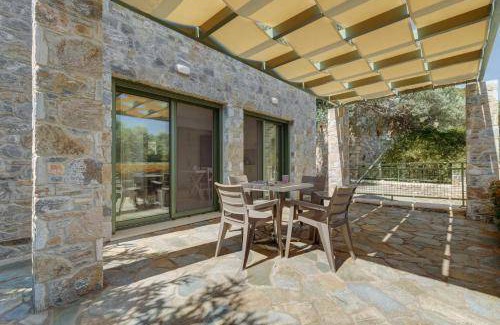 Plomari House | 50 m² House ∙ 1 bedroom ∙ 3 guests