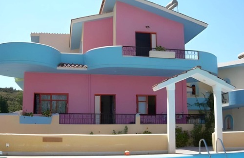 Ialyssos Apartment | 50 m² Serviced apartment ∙ 5 guests
