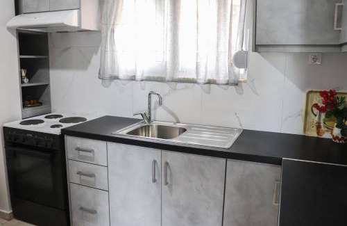 Paralia Porovitsis Apartment | 55 m² Apartment ∙ 1 bedroom ∙ 6 guests