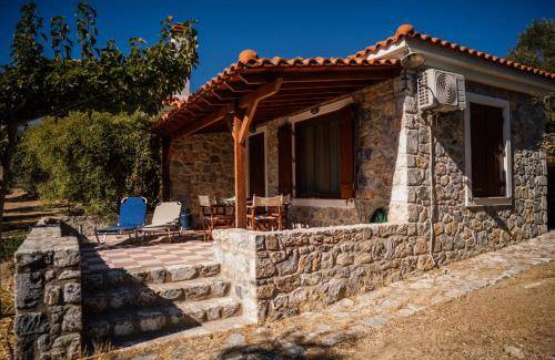 Mytilene House | 55 m² House ∙ 1 bedroom ∙ 4 guests