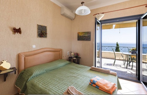 Pella Region Villa | 580 m² Villa ∙ 11 bedrooms ∙ 24 guests