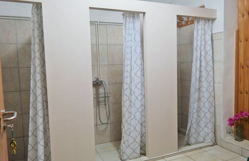 Kato Diminio Hostel | 6-Beds Dormitory - Hostel Elisson