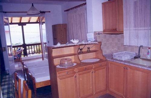 Votsi Apartment | 60 m² Apartment ∙ 3 bedrooms ∙ 6 guests