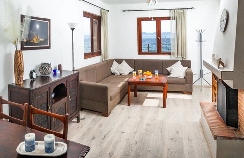 Agria House | 60 m² House ∙ 2 bedrooms ∙ 6 guests