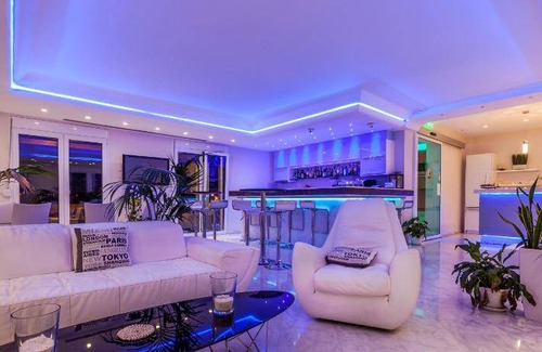 Vrontados Apartment | 60 m² Serviced apartment ∙ 4 guests