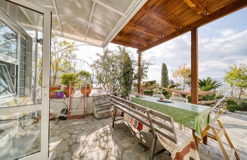 Kamena Vourla Apartment | 60 m² Studio flat ∙ 1 bedroom ∙ 4 guests