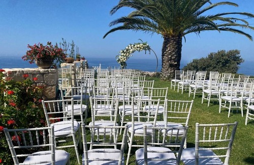 Tria Monastiria Villa | 600 m² Villa ∙ 9 bedrooms ∙ 22 guests