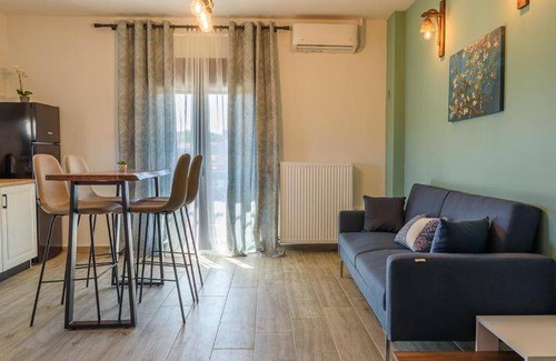 Argalasti Apartment | 63 m² Apartment ∙ 2 bedrooms ∙ 4 guests