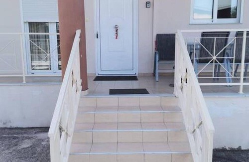 Mavromati Apartment | 65 m² Apartment ∙ 3 bedrooms ∙ 6 guests