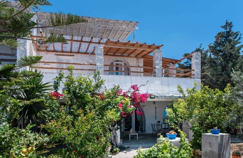 Paros Apartment | 67 m² Apartment ∙ 1 bedroom ∙ 5 guests