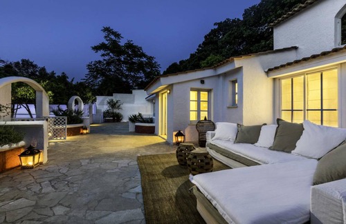 Ixia Hotel | 70 m² Hotel ∙ 4 guests