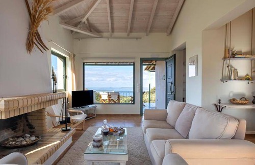 Pylos-Nestoras House | 70 m² House ∙ 2 bedrooms ∙ 6 guests