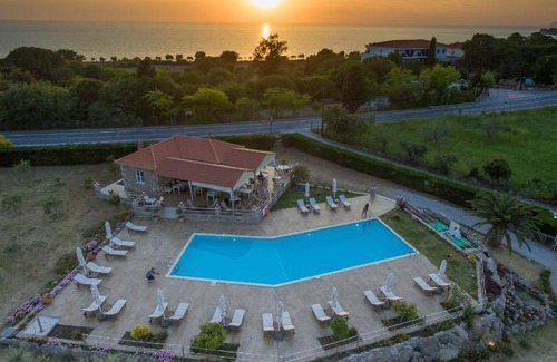 Mithimna Apartment | 70 m² Serviced apartment ∙ 5 guests