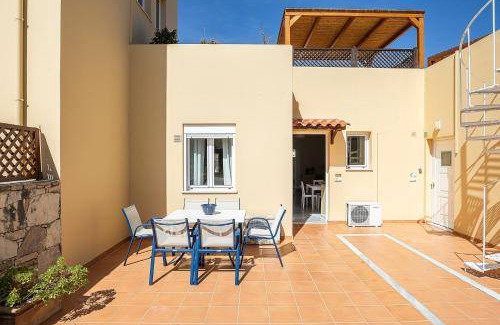 Houdetsi House | 72 m² House ∙ 2 bedrooms ∙ 5 guests