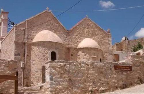 Apostoli House | 74 m² House ∙ 2 bedrooms ∙ 4 guests