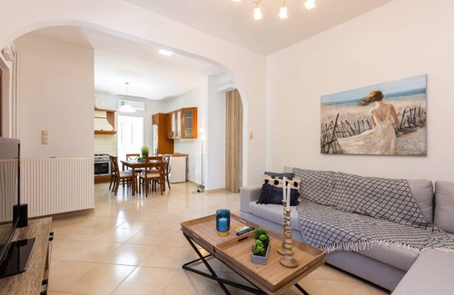 Spilion House | 75 m² House ∙ 2 bedrooms ∙ 6 guests