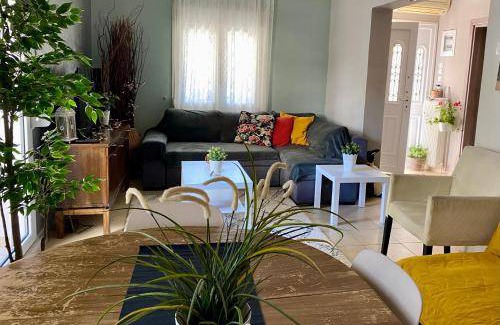Evosmos Apartment | 78 m² Apartment ∙ 2 bedrooms ∙ 9 guests