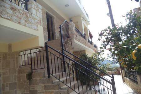 Limeniskos House | 78 m² House ∙ 2 bedrooms ∙ 5 guests