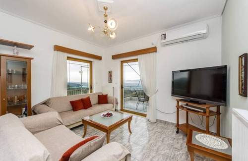 Megali Mantineia Apartment | 80 m² Apartment ∙ 2 bedrooms ∙ 4 guests