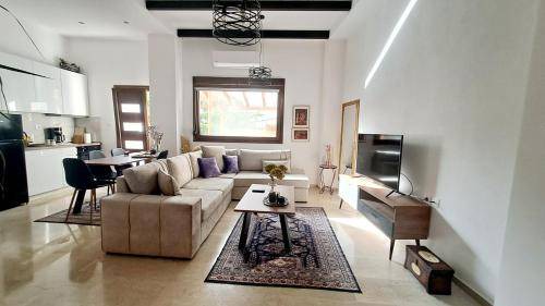 Florina Apartment | 80 m² Apartment ∙ 2 bedrooms ∙ 5 guests