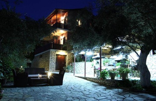 Agios Nikitas House | 80 m² House ∙ 2 bedrooms ∙ 6 guests