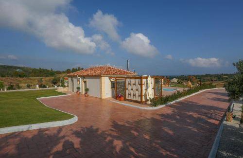 Kefalonia Villa | 80 m² Villa ∙ 2 bedrooms ∙ 6 guests