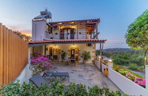 Embrosneros House | 82 m² House ∙ 1 bedroom ∙ 5 guests
