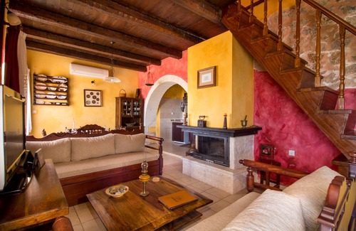 Samonas House | 90 m² House ∙ 2 bedrooms ∙ 4 guests