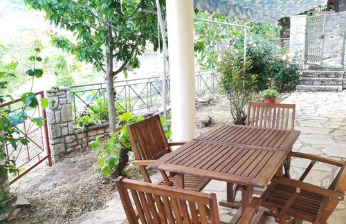 Plataniotissa House | 90 m² House ∙ 3 bedrooms ∙ 6 guests
