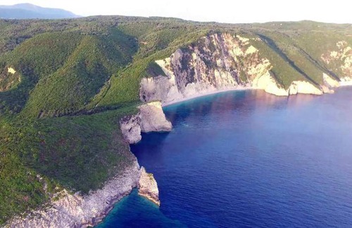 Liapades House | 90 m² House ∙ 3 bedrooms ∙ 6 guests