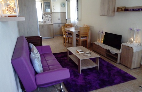 Ionia House | A home away from your home in the silence and beauty of island nature