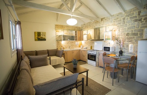 Archea Korinthos Apartment | Acrocorinth Apartments