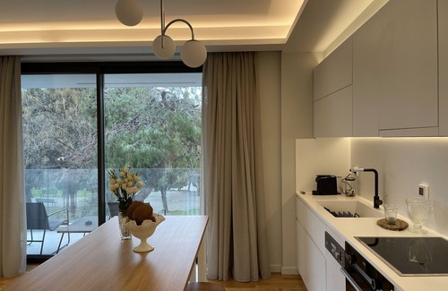 Kinosargous Apartment | Acropolis Residence with 360-Degree Athens City Views Rooftop