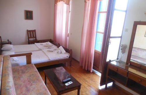 Skopelos House | Adonis Rooms