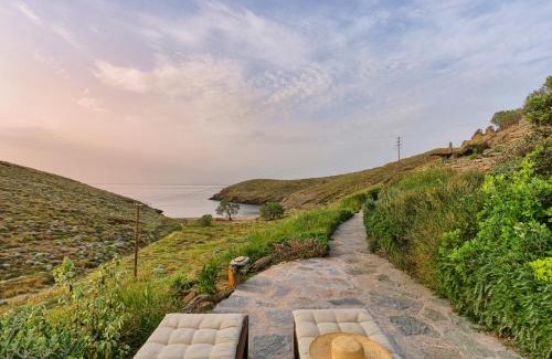 Korissia House | Agelos Beachfront Villa