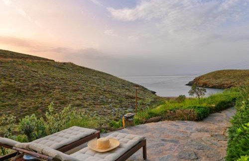 Korissia House | Agelos Beachfront Villa