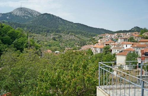 Agiasos House | Agiasos Theros