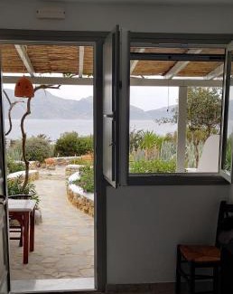 Koufonisia House | Anemomylos Houses