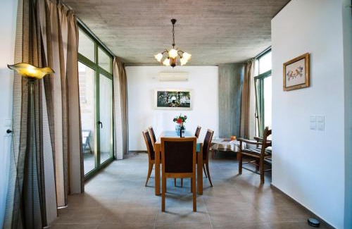 Agios Vasileios Villa | Anna Boutique Villas
