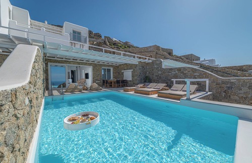 Faros Armenistis Villa | Anthis Villa Athena,private infinity pool!