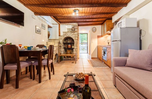 Messini Apartment | Apartment ∙ 1 bedroom ∙ 4 guests