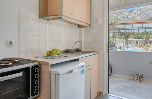 Panormos Apartment | Apartment 'Studio 2' with Mountain View, Wi-Fi and Air Conditioning