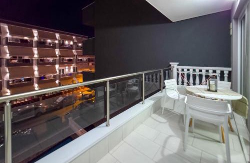 Katerini Apartment | APOLLON Suites by SDR