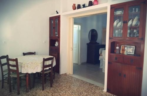 Sifnos House | Artemonahi Traditional Cosy House