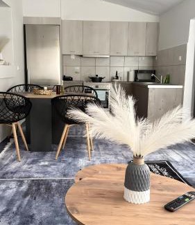 Nea Peramos House | Azure Nest
